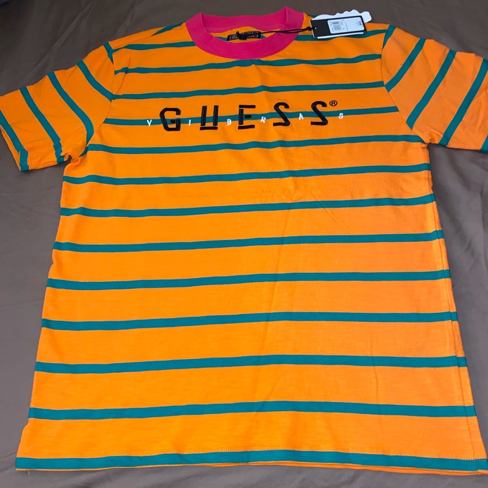 Men’s brand new Guess T-shirt